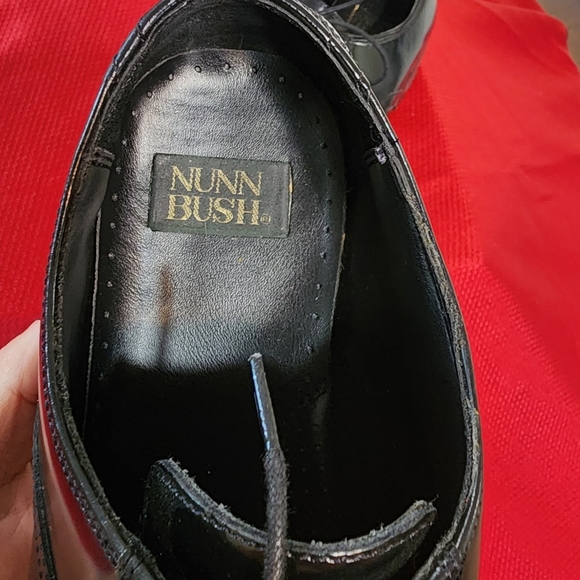 Nunn Bush black dress shoes - Picture 5 of 7